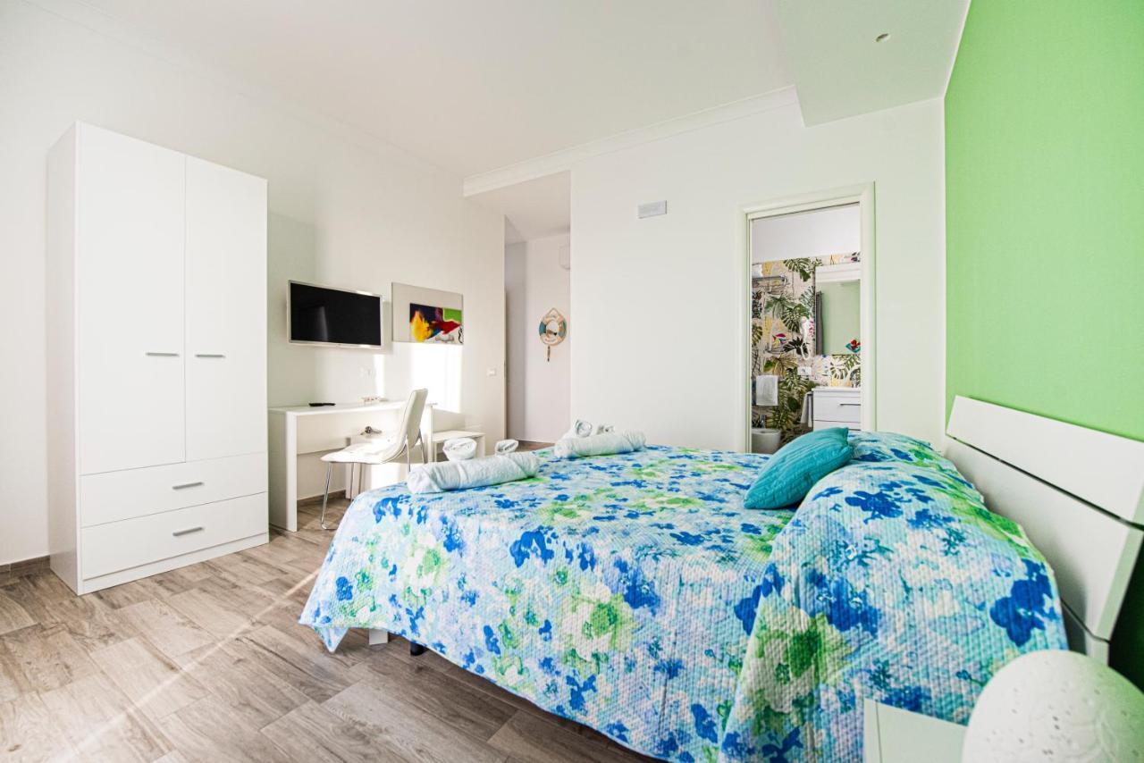 L' Arcobaleno B&B Castelluzzo Buitenkant foto