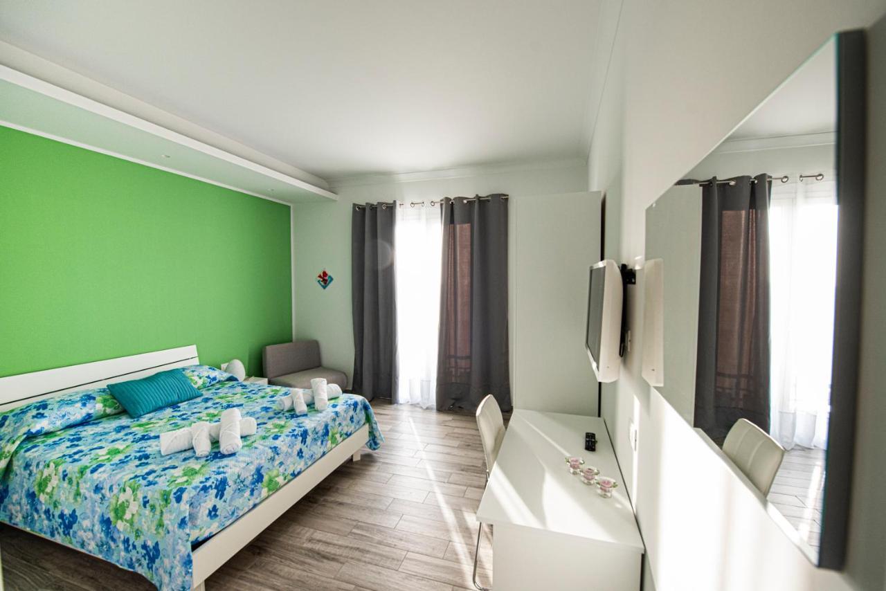 L' Arcobaleno B&B Castelluzzo Buitenkant foto